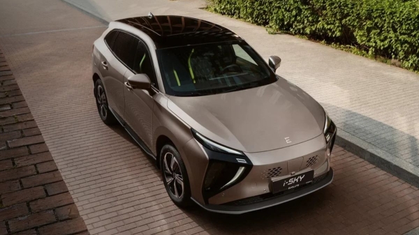 Кроссовер Evolute i-Sky обрел доступную «городскую» версию