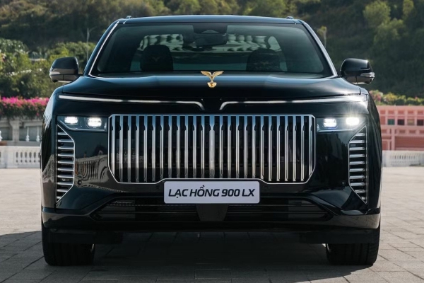  Компания VinFast показала бронированный кроссовер Lac Hong 900 LX