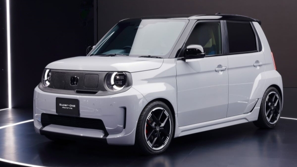 В Токио показаны прототипы Honda 0 α и Super-One В Токио показаны прототипы Honda 0 α и Super-One