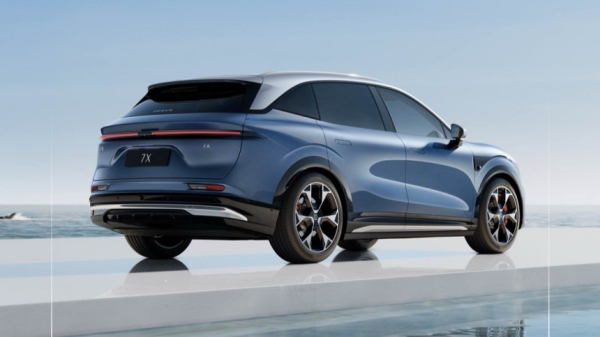 Кроссовер Zeekr 7X стал мощнее и дальнобойнее