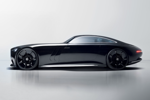 Mercedes-Benz Vision Iconic: между прошлым и будущим