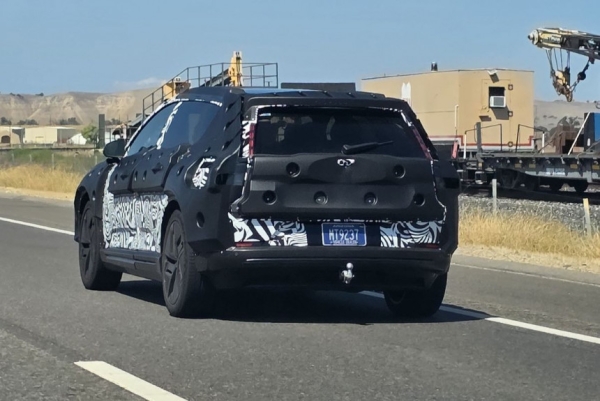 Новое поколение Volvo XC60: первые фотографии Новое поколение Volvo XC60: первые фотографии