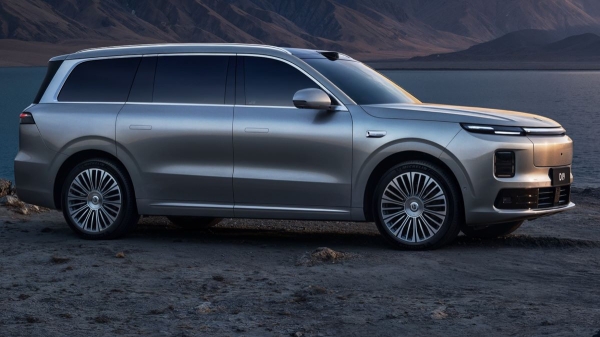 Представлен флагманский кроссовер Leapmotor D19 Представлен флагманский кроссовер Leapmotor D19