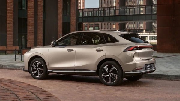 Кроссовер Evolute i-Sky обрел доступную «городскую» версию