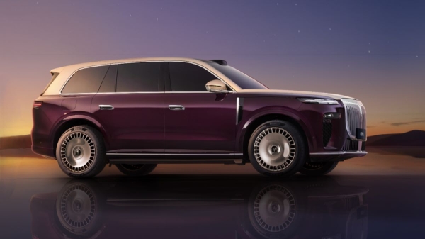 Кроссовер Voyah Taishan: фото салона и анонс для России