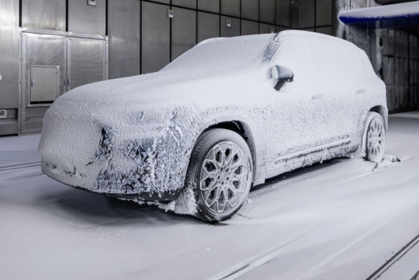 Показан салон нового кроссовера Mercedes‑Benz GLB