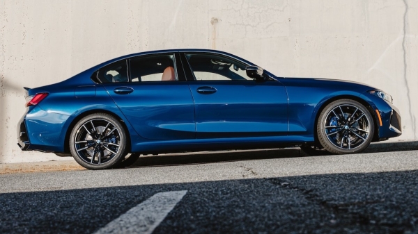 Американские BMW третьей серии принарядились к полувековому юбилею