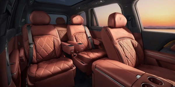 Кроссовер Voyah Taishan: фото салона и анонс для России