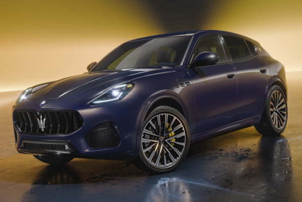 У Maserati Grecale появилась «ночная» спецверсия Lumina Blu