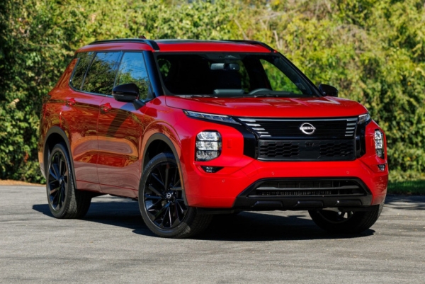 Представлен гибридный Nissan Rogue с возможностью подзарядки