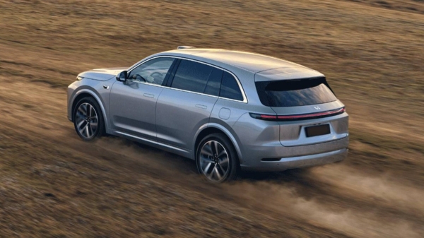 Кроссоверы Li Auto обрели ОТТС и новые российские ценники