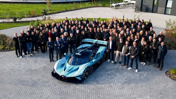 Трековый гиперкар Bugatti Bolide: построен финальный экземпляр