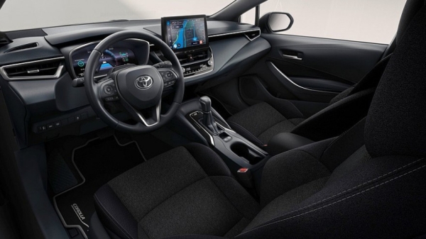 Обновленная Toyota Corolla: версии для Европы и Китая  