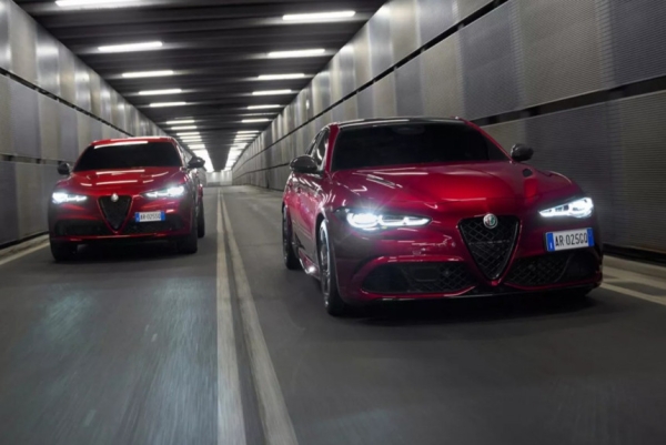 Показаны коллекционные версии Alfa Romeo Giulia Quadrifoglio и Stelvio Quadrifoglio Показаны коллекционные версии Alfa Romeo Giulia Quadrifoglio и Stelvio Quadrifoglio