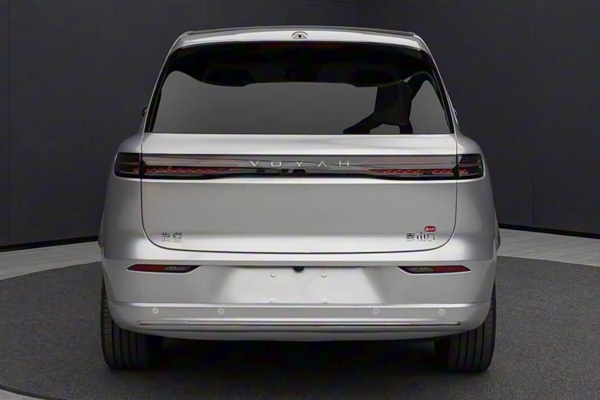 Voyah Taishan 8: младший брат флагманского кроссовера Voyah Taishan 8: младший брат флагманского кроссовера