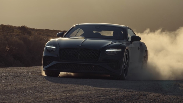 Представлены модификации Bentley Continental GT S и GTC S 