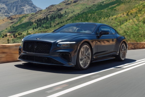 Представлены модификации Bentley Continental GT S и GTC S 