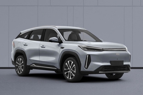 Показан экономичный гибридный кроссовер Geely Galaxy M7 Показан экономичный гибридный кроссовер Geely Galaxy M7