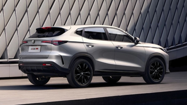Новый Changan CS35 Max готов к выходу на российский рынок Новый Changan CS35 Max готов к выходу на российский рынок