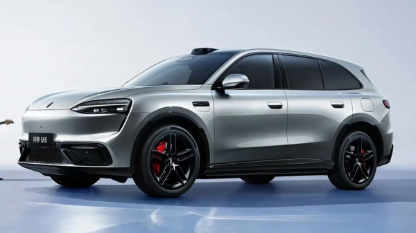 Новый кроссовер Aito M6 примерит молодежный имидж