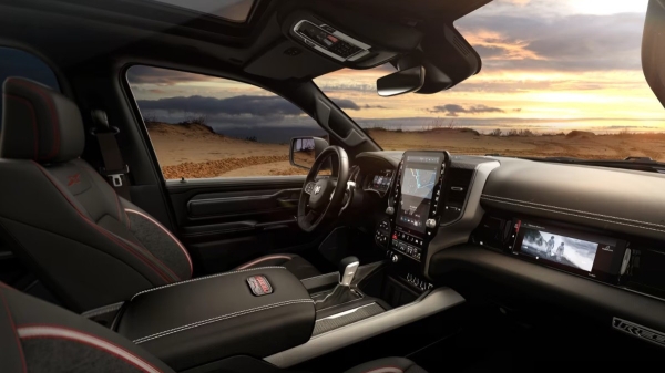 Возрожденный пикап Ram 1500 Rebel X остался без мотора Hemi V8 Возрожденный пикап Ram 1500 Rebel X остался без мотора Hemi V8