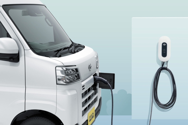 Электрические кей-кары Toyota и Daihatsu удивили высокой ценой