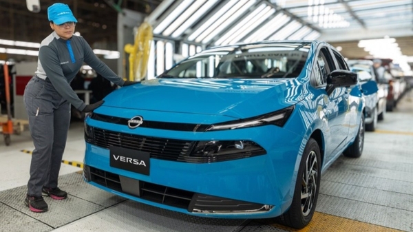 Новый седан Nissan Versa впервые показан официально