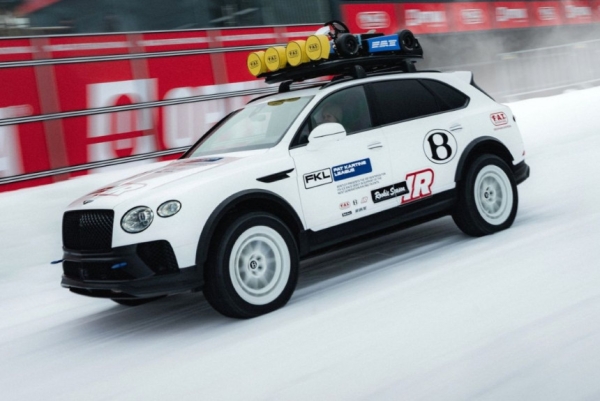 Для ледовой гонки построен кроссовер Bentley Bentayga X Для ледовой гонки построен кроссовер Bentley Bentayga X
