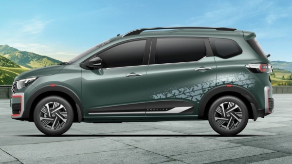 Новый микровэн Nissan Gravite полностью рассекречен Новый микровэн Nissan Gravite полностью рассекречен