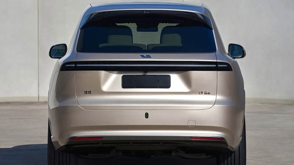 Новый кроссовер Li L9: первые подробности