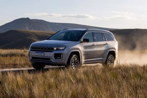 В Бразилии обновлен локальный Jeep Commander В Бразилии обновлен локальный Jeep Commander