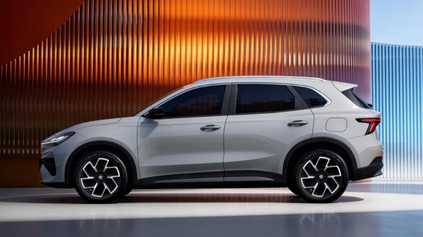 В КНР появится электрокроссовер MG4X, а в Британии &mdash; гибрид MG S9