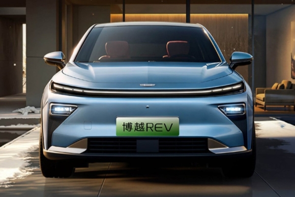 Гибрид Geely Boyue REV готовится к рыночному дебюту Гибрид Geely Boyue REV готовится к рыночному дебюту