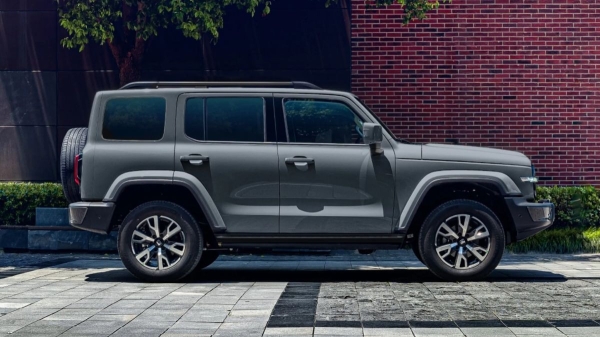 Внедорожник Tank 300 локализуют в России и удлинят в Китае