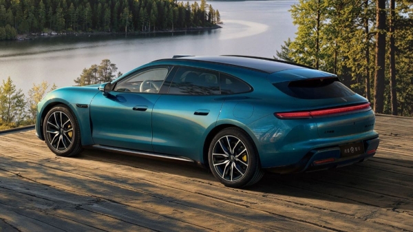 Huawei и SAIC рассекретили седан и универсал Shangjie Z7 Huawei и SAIC рассекретили седан и универсал Shangjie Z7