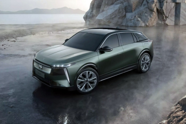 DS 7 сменил поколение и обрел индекс N&deg;7