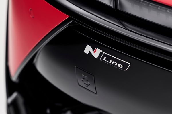 Hyundai Ioniq 3 &mdash; новый электрохэтчбек для Европы