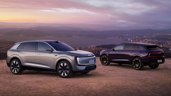 В Пекине состоялась премьера кроссовера AUDI E7X