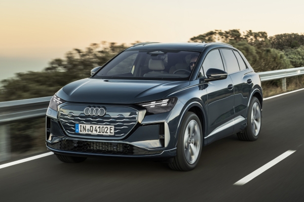 Audi обновила семейство электрокроссоверов Q4 e-tron