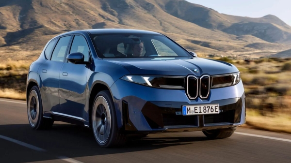 Представлен заднеприводный вариант кроссовера BMW iX3