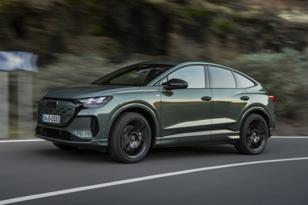 Audi обновила семейство электрокроссоверов Q4 e-tron