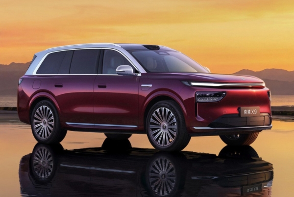 Epicland X9: новое творение концернов Dongfeng и Huawei