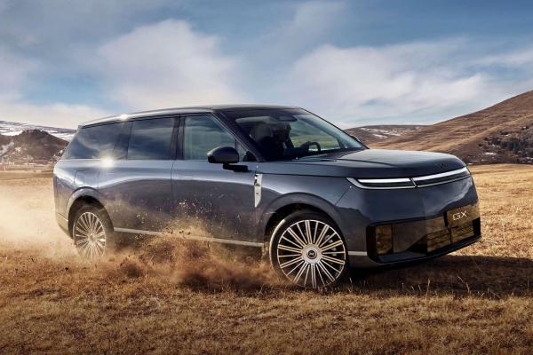 Xpeng представил флагманский кроссовер уровня Li L9 Xpeng представил флагманский кроссовер уровня Li L9