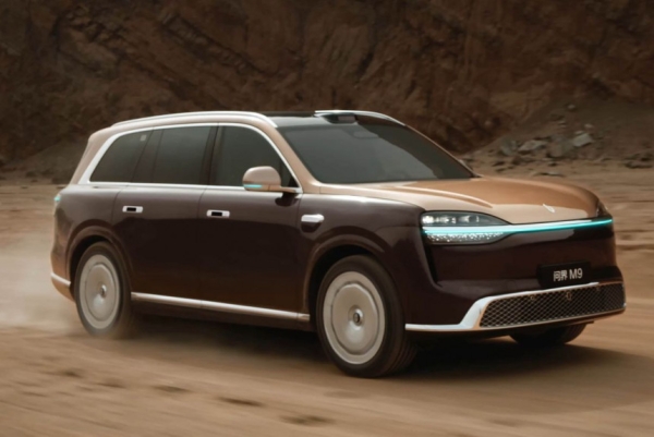 Флагманский кроссовер Aito M9 приготовился к обновлению