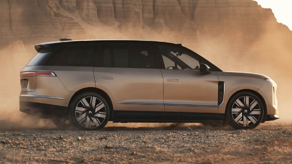 Внешность и салон кроссовера Nio ES9 представлены официально