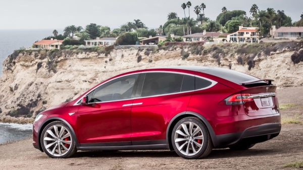 Tesla Model S и X покинули конвейер и подорожали на прощание