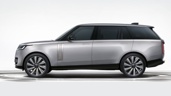 Представлена Ultra-версия внедорожника Range Rover SV