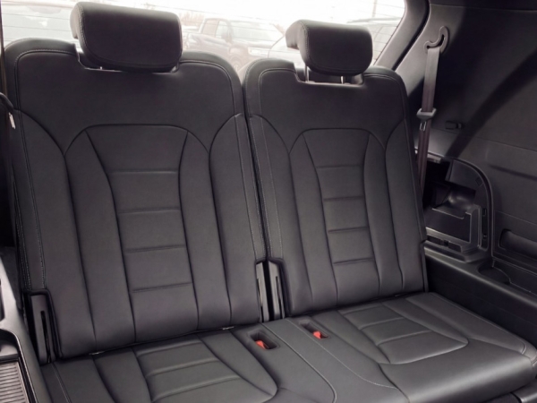 В России дебютировал семиместный KGM Rexton: объявлена цена