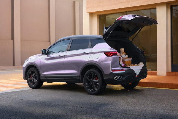 Geely Coolray вернулся в Россию: известна цена