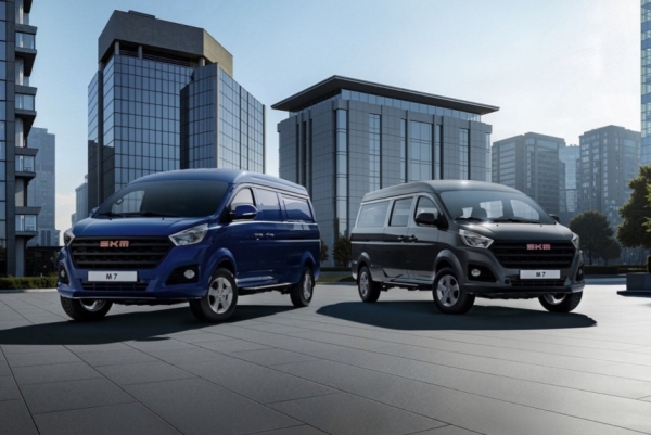 АВТОВАЗ раскрыл стоимость микроавтобуса и фургона SKM М7